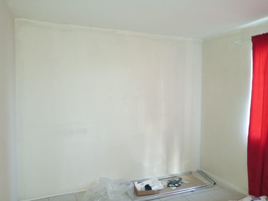 2 Bedroom Property for Sale in Gelvan Park Eastern Cape